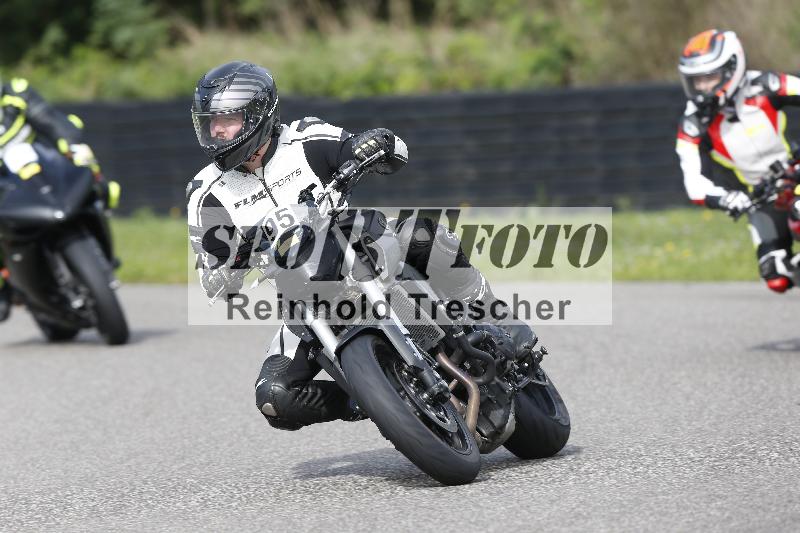/53 16.09.2025 Track Day Domi Aegerter ADR/Gruppe gelb/95